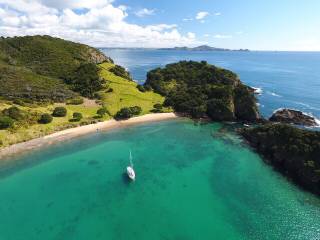 Day Sailing Adventure in the Bay of Islands