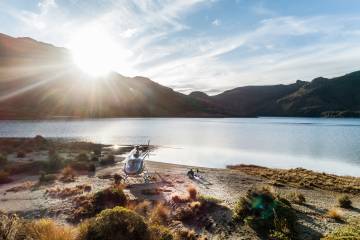 Heli-Picnic in a private helicopter at a remote Alpine Lake