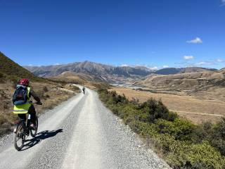 Canterbury Peaks to Plains Cycle Tour