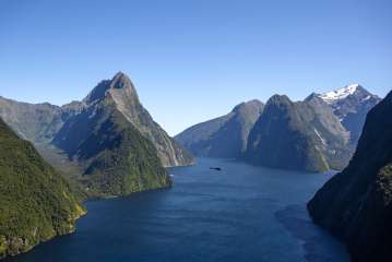 Milford Sound Explorer