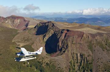 Mount Tarawera/Waimangu Thermal Valley – ‘Eruption Trail Tour’