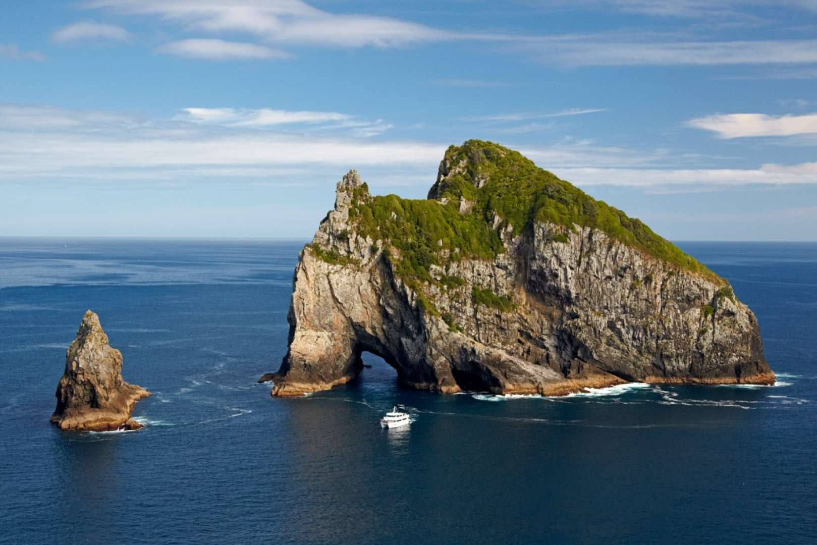 Hole in the Rock, Boat trip in the Bay of Islands