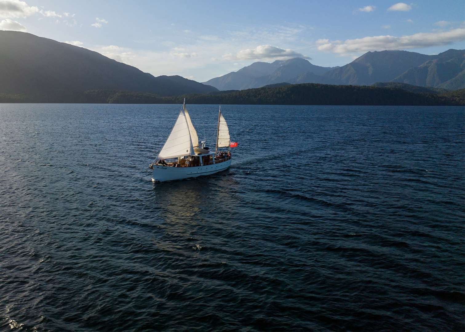 Lake Te Anau under the setting sun