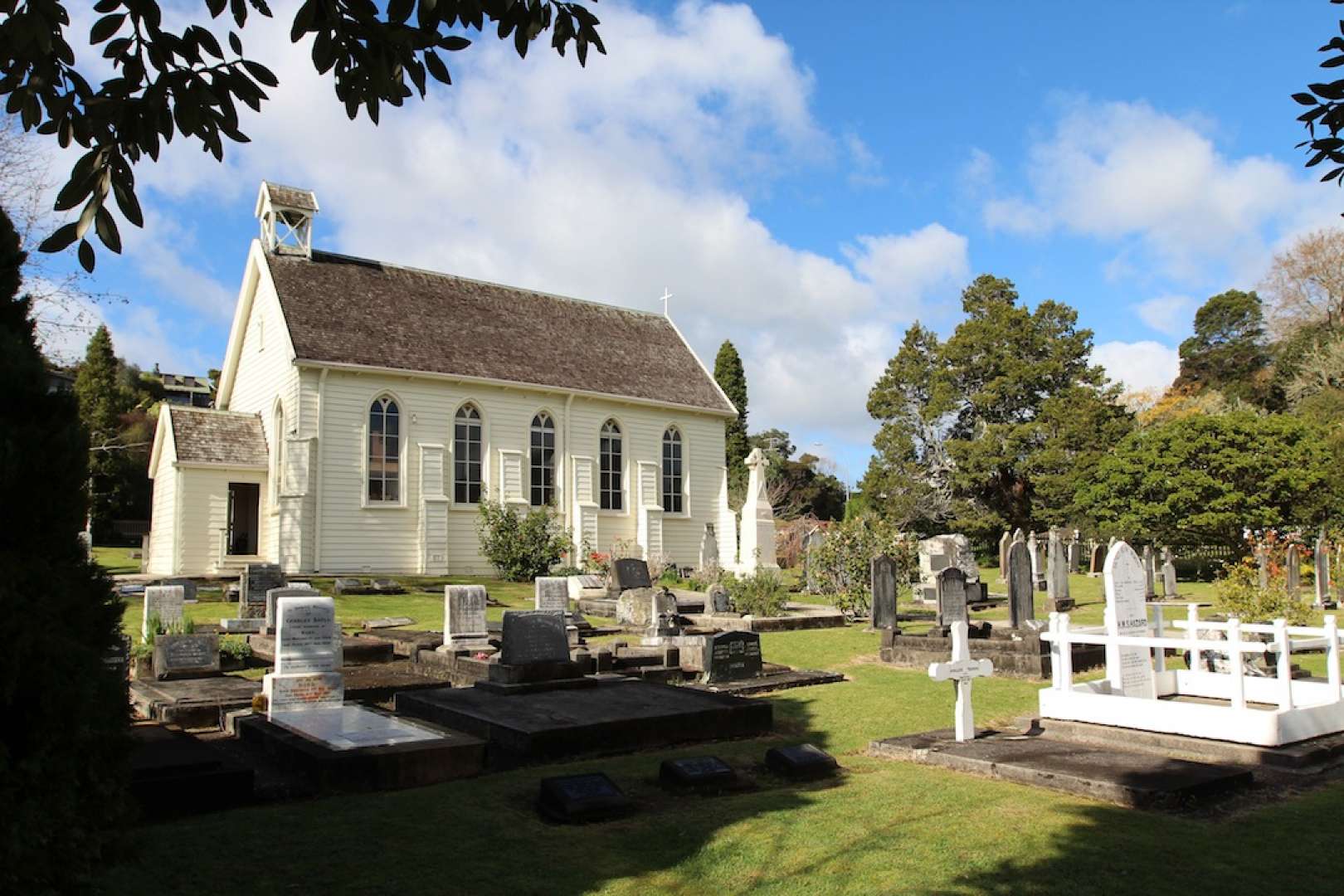Russell Tour Visit Oldest Chruch in NZ