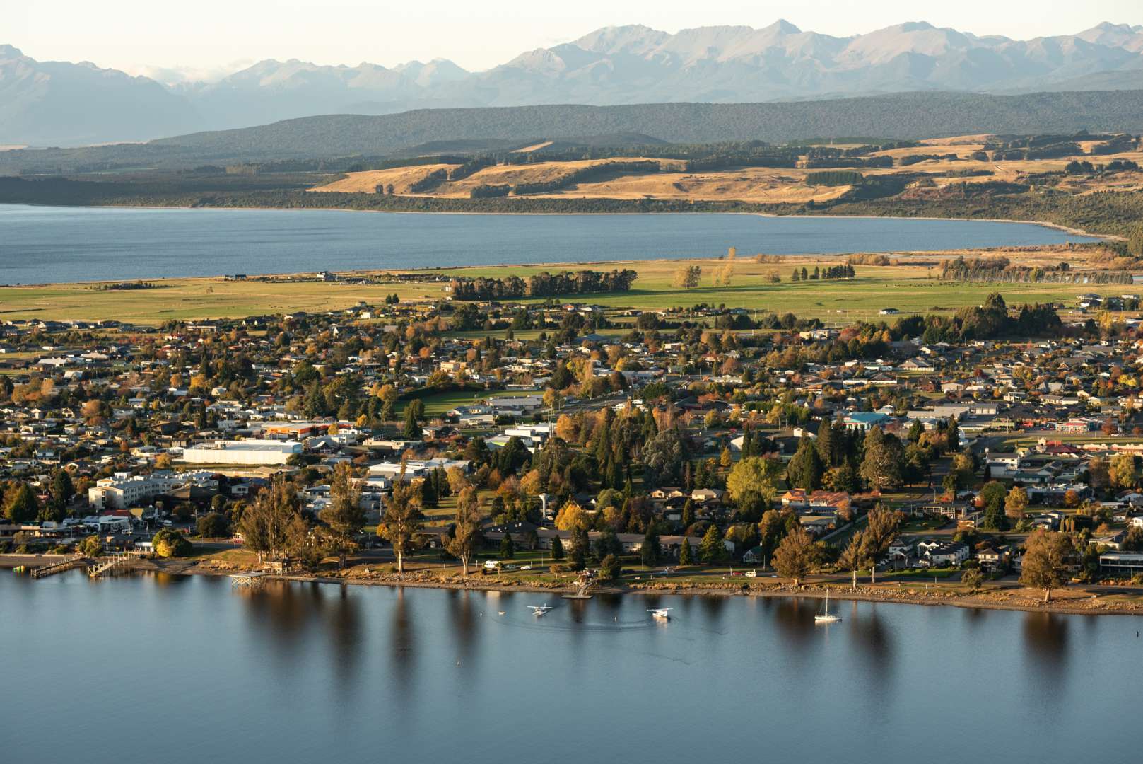 Te Anau lakefront is our departure point